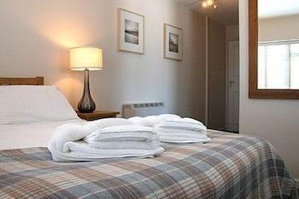 The Castle Hotel (Wales)